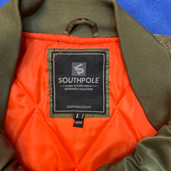 Green puffy coat - Picture 3 of 3